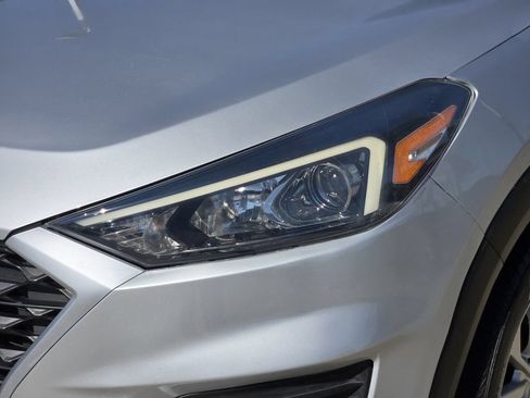 Used 2019 Hyundai Tucson SE AWD/4WD image 6