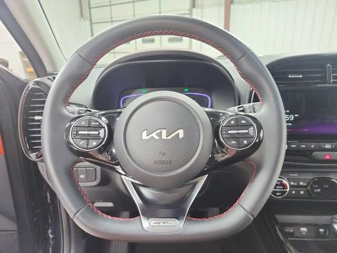 Used 2025 Kia Soul GT-Line w/ GT-Line Technology Package FWD image 25