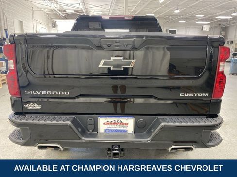 Used 2024 Chevrolet Silverado 1500 Custom Trail Boss AWD/4WD image 40