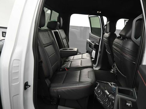 Used 2025 Ford F150 Raptor image 17