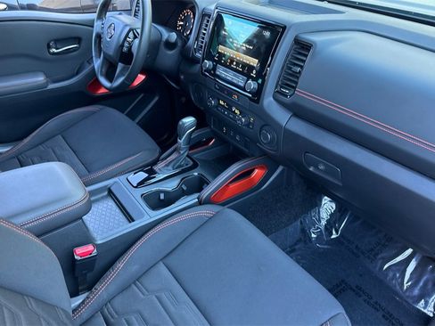 Used 2024 Nissan Frontier Pro-X w/ Technology Package image 15