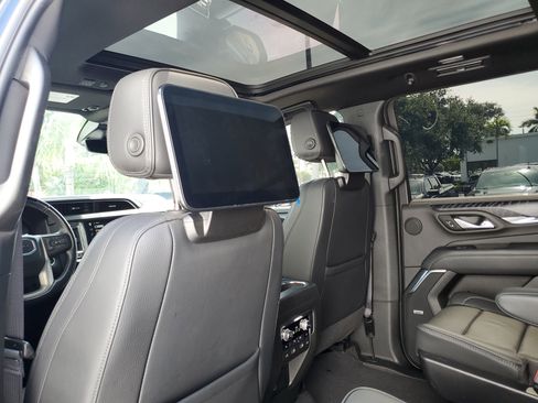 Certified 2024 GMC Yukon XL Denali w/ Denali Reserve Package AWD/4WD image 15