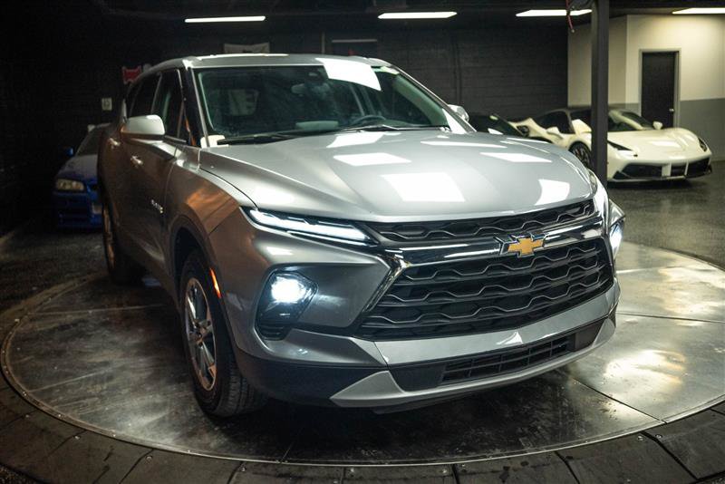 Used 2025 Chevrolet Blazer LT FWD image 5