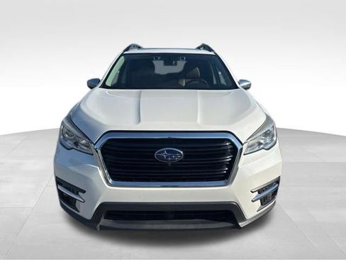 Used 2019 Subaru Ascent Touring image 2