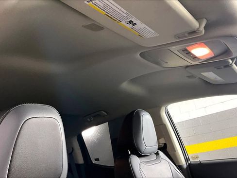 Used 2019 Chevrolet Colorado Z71 image 13