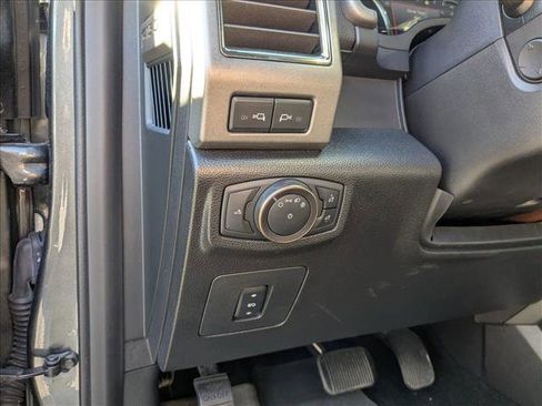 Used 2017 Ford F150 Raptor w/ Equipment Group 802A Luxury image 12