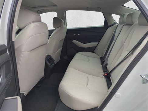 Used 2025 Honda Accord SE image 15