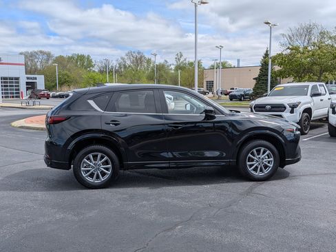 Used 2025 MAZDA CX-5 AWD 2.5 S w/ Preferred Package image 9