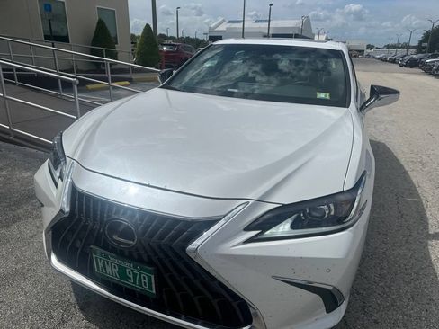 Used 2025 Lexus ES 350 w/ Premium Package FWD image 1