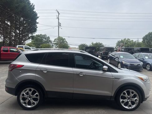 Used 2014 Ford Escape Titanium w/ Equipment Group 401A AWD/4WD image 6