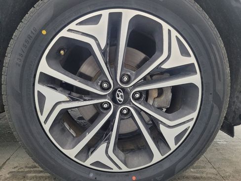 Used 2019 Hyundai Santa Fe Limited w/ Cargo Package image 31