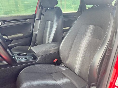 Used 2022 Honda Civic Sport image 18