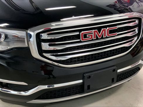 Used 2019 GMC Acadia SLT image 30
