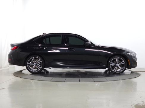 Used 2023 BMW 330i xDrive Sedan w/ Premium Package AWD/4WD image 10