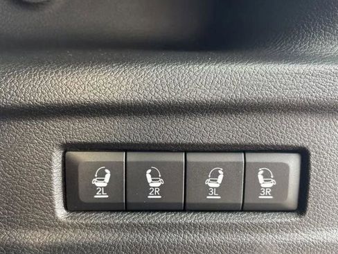 Certified 2024 Jeep Grand Cherokee L Overland w/ Luxury Tech Group IV image 14