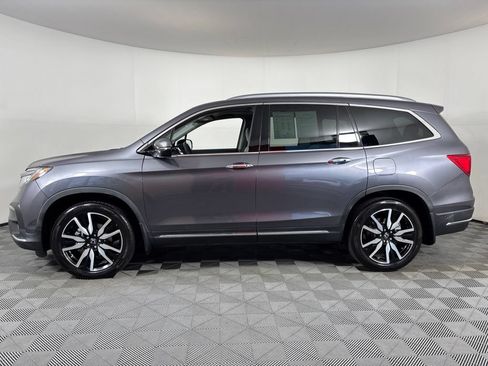 Certified 2022 Honda Pilot Touring image 2