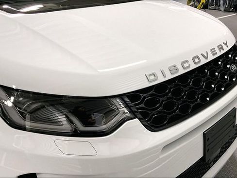 Certified 2025 Land Rover Discovery Sport S image 31