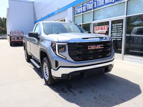 New 2026 GMC Sierra 1500 Pro AWD/4WD image 2