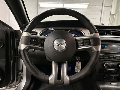 Used 2014 Ford Mustang Premium RWD image 7