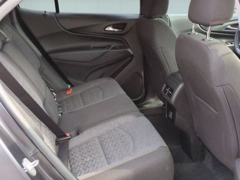 Used 2022 Chevrolet Equinox LT FWD image 28