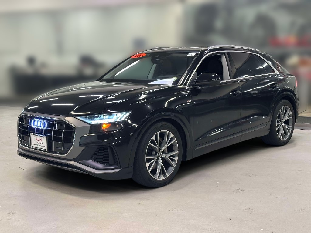 Used 2023 Audi Q8 Prestige w/ Prestige Package AWD/4WD image 3