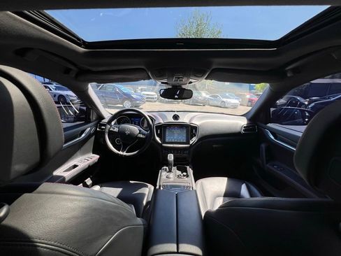 Used 2020 Maserati Ghibli S Q4 AWD/4WD image 15