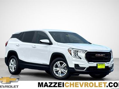 Used 2024 GMC Terrain SLE
