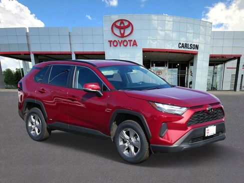 Certified 2025 Toyota RAV4 XLE AWD/4WD image 2