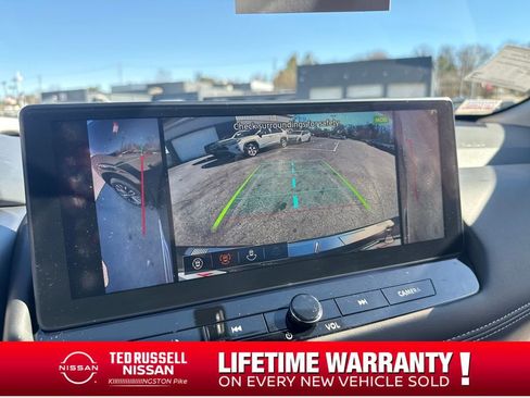 New 2026 Nissan Rogue Platinum image 31