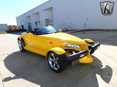Used 2000 Plymouth Prowler image 14