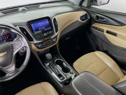 Used 2023 Chevrolet Equinox Premier image 26