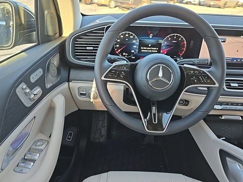 New 2026 Mercedes-Benz GLE 450 4MATIC image 36