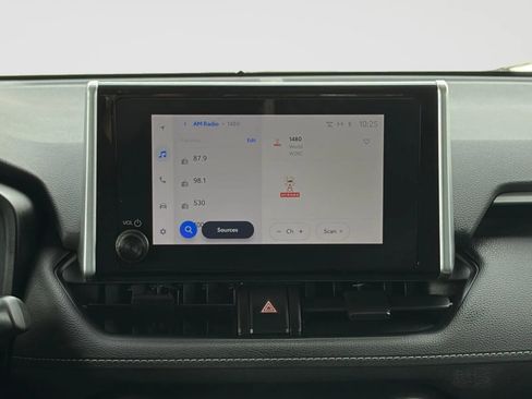 Used 2023 Toyota RAV4 LE image 21