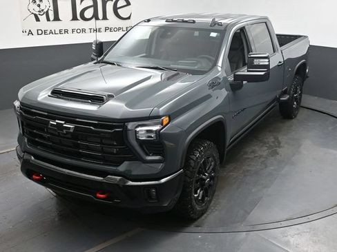 New 2026 Chevrolet Silverado 2500 LTZ w/ LTZ Plus Package AWD/4WD image 23