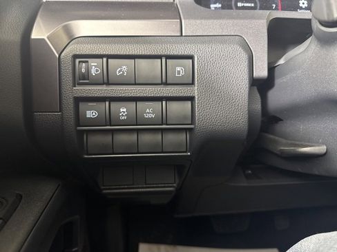 Used 2025 Toyota 4Runner TRD Off-Road image 20