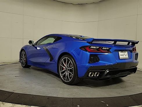 Used 2025 Chevrolet Corvette Stingray Premium Cpe w/ Z51 Performance Package image 6