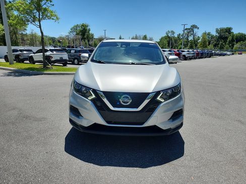 Used 2022 Nissan Rogue Sport SV w/ Technology Package image 8