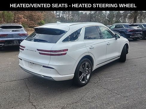 Used 2024 Genesis Electrified GV70 Prestige w/ Prestige Package image 3