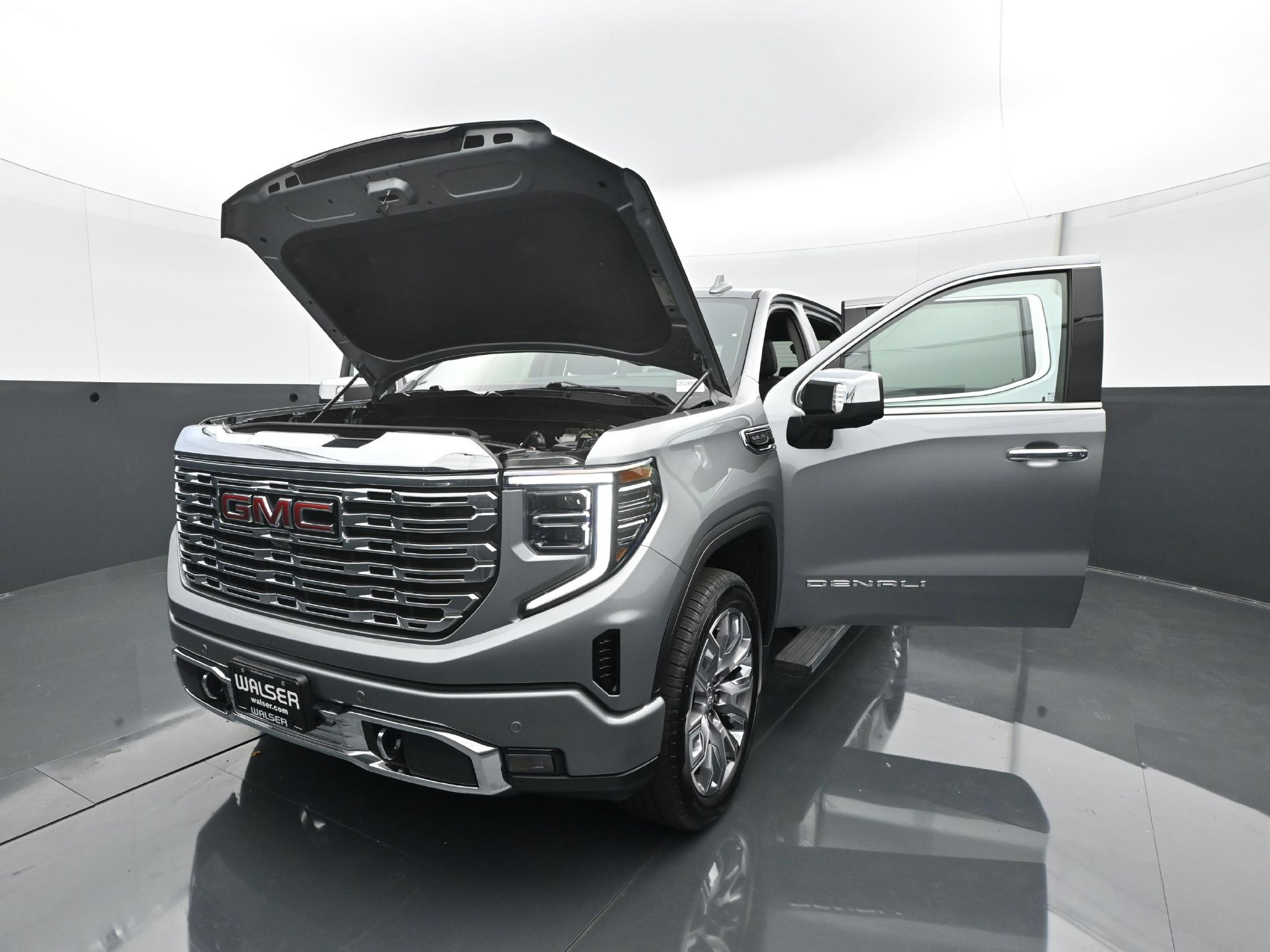 Used 2023 GMC Sierra 1500 Denali w/ Denali Reserve Package AWD/4WD image 26
