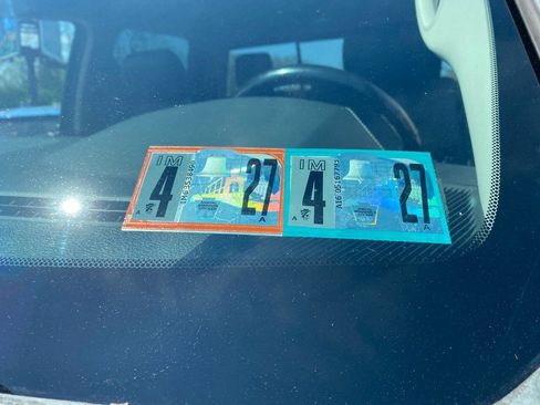 Used 2016 RAM 1500 Laramie image 40