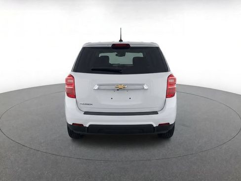 Used 2017 Chevrolet Equinox LS FWD image 6
