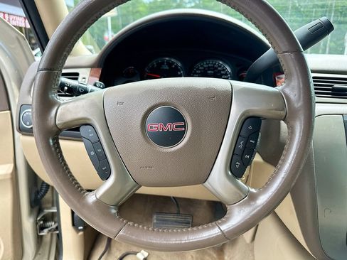 Used 2013 GMC Yukon SLE w/ Convenience Package RWD image 18