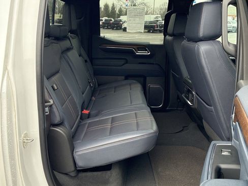 Used 2023 Chevrolet Silverado 1500 High Country w/ Z71 Off-Road Package image 13