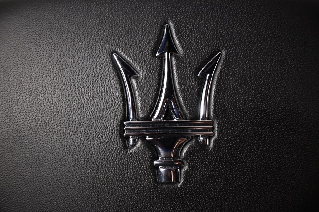 Used 2024 Maserati Levante Modena Ultima AWD/4WD image 43