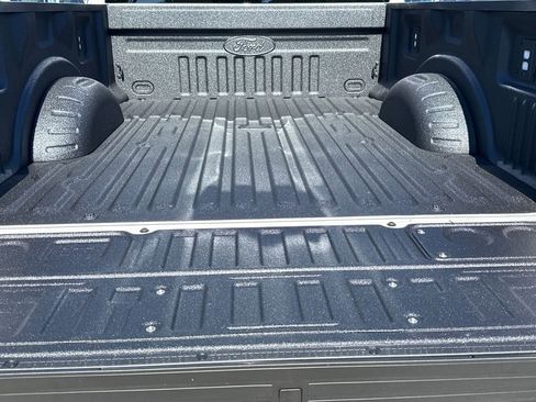 New 2026 Ford F250 Lariat w/ Black Appearance Package image 23