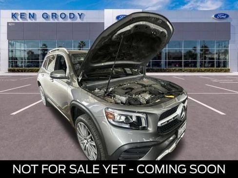 Used 2021 Mercedes-Benz GLB 250 image 1