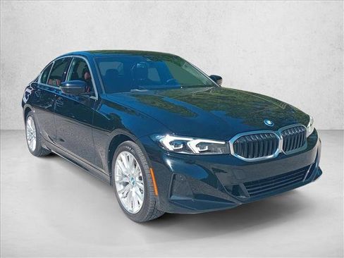Used 2024 BMW 330e image 3