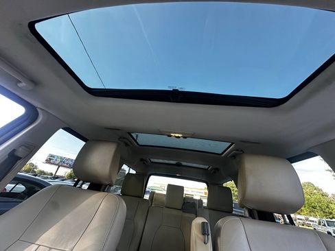 Used 2012 Land Rover LR4 HSE image 27