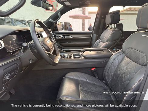 Used 2023 Jeep Grand Wagoneer L Series III w/ Rear Seat Video Group 1 AWD/4WD image 11