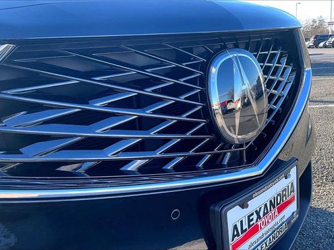 Used 2025 Acura MDX SH-AWD w/ Technology Package image 30